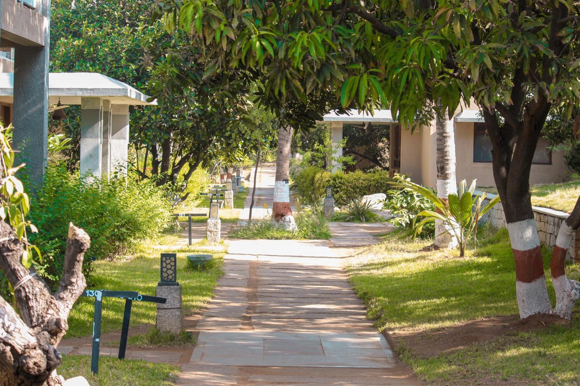 Heritage Resort Hampi Exterior foto